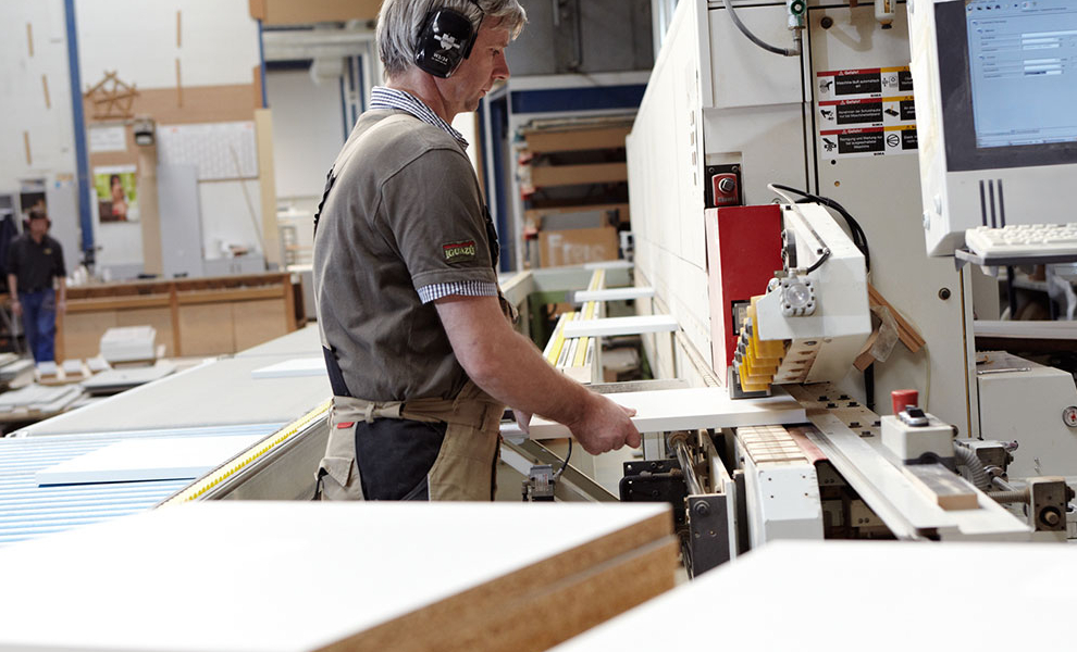 Manufaktur Thelen: Traditionshandwerk und Innovation seit 1726 Manufaktur Thelen: Traditionshandwerk und Innovation seit 1726