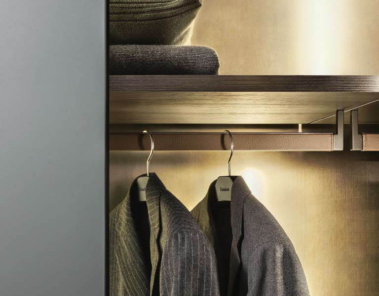 Rimadesio: Türen, Schiebetüren und Regale Rimadesio: Türen, Schiebetüren und Regale