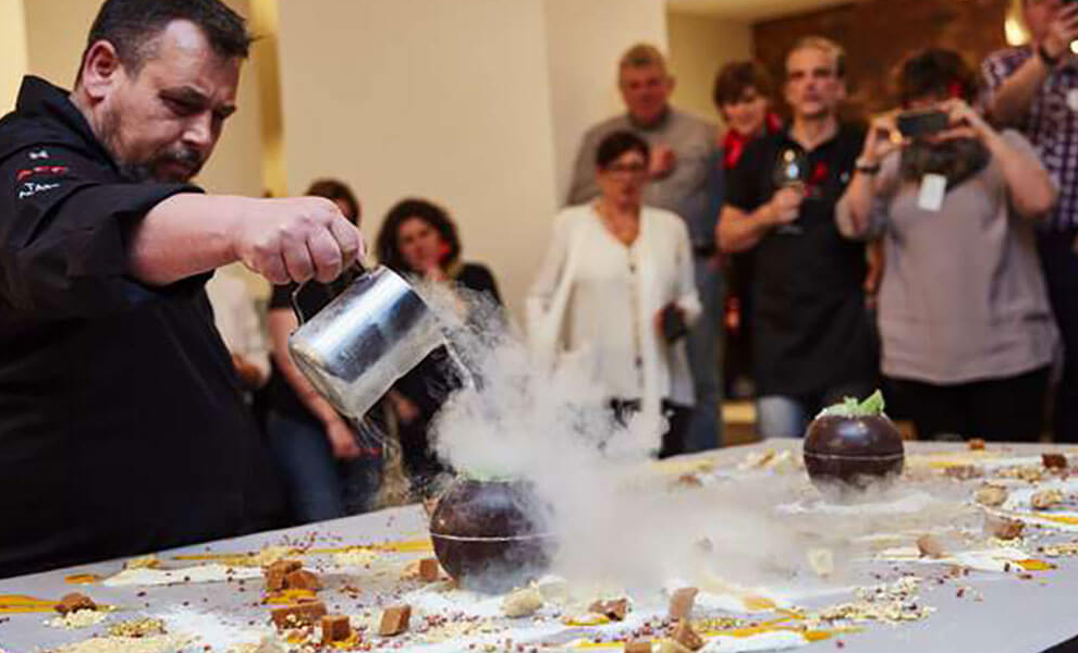 Design meets Taste Design meets Taste